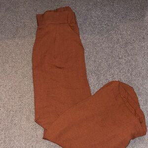 H&M Women's Rust Capris